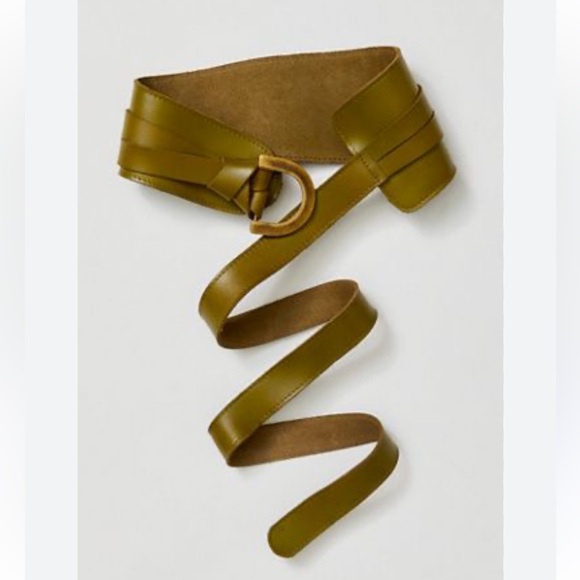 Free People woman’s orange Leather Belt - Picture 12 of 12